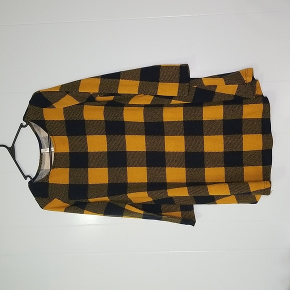 Emerald Dresses & Skirts - Plaid dress, long sleeves
